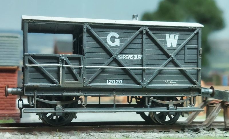 AA16 brake van, by phfmodels