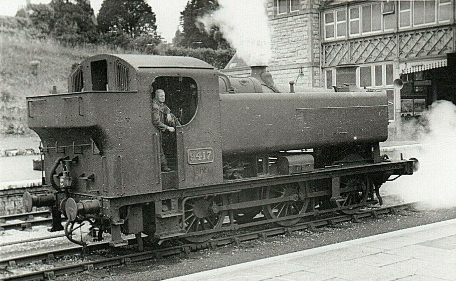 9417 at Torquay, 5 July 1952