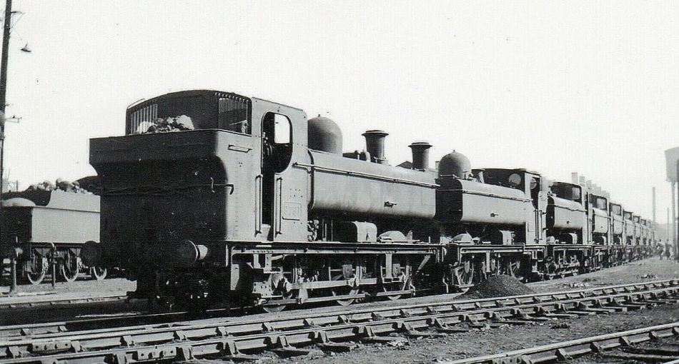 GWR Panniers at Reading shed