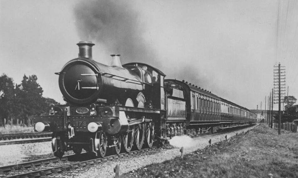 GWR Scott 178 'Kirkland' and train c 1906 with 4000g tender