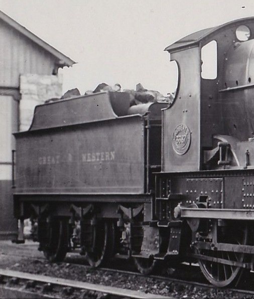 GWR 4000g tender behind Atbara 3387 'Roberts' c 1909
