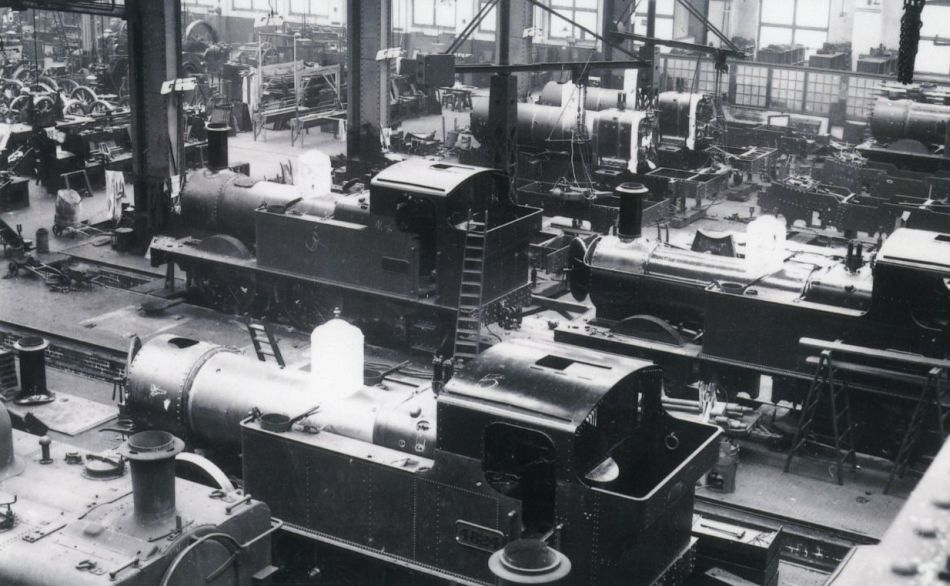 48xxs under construction in Swindon's A shop, October 1933